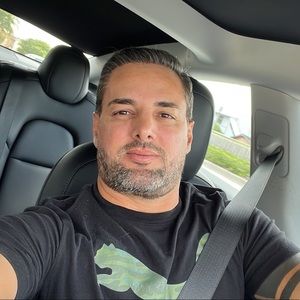 Meet your Posher, Ariel